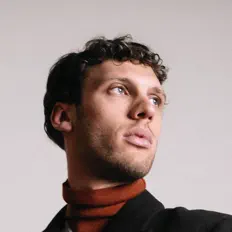 JPL dinle, müzik videolarını izle, biyografisini oku, tur tarihlerini ve daha fazlasını gör!