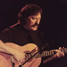 Ascolta José Carbajal "El Sabalero", guarda video musicali, leggi la biografia, vedi le date del tour & altro!