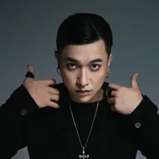 Listen to Yanbi, watch music videos, read bio, see tour dates & more!