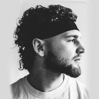 Listen to Young Cap, watch music videos, read bio, see tour dates & more!
