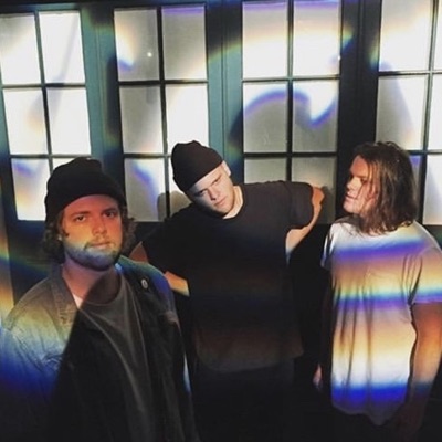 Listen to Goldensuns, watch music videos, read bio, see tour dates & more!
