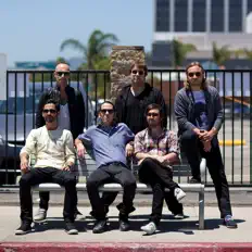 Listen to thenewno2, watch music videos, read bio, see tour dates & more!