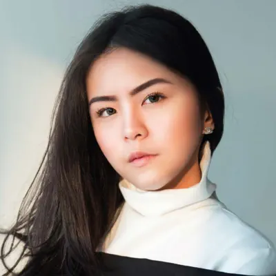 Listen to Natashia Midori, watch music videos, read bio, see tour dates & more!