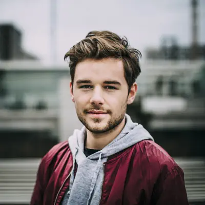Listen to Mathieu Canaby, watch music videos, read bio, see tour dates & more!