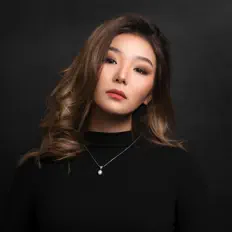 NAMONEを聴いたり、ミュージックビデオを鑑賞したり、経歴やツアー日程などを確認したりしましょう！