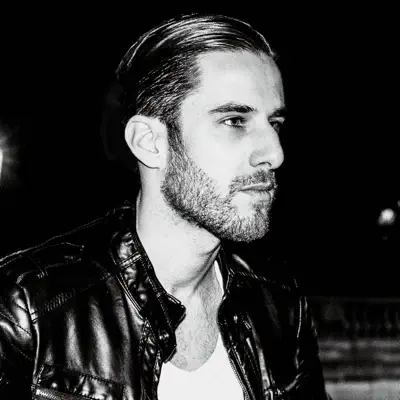 Listen to Gianni Kosta, watch music videos, read bio, see tour dates & more!