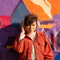 Listen to Sean Pang, watch music videos, read bio, see tour dates & more!