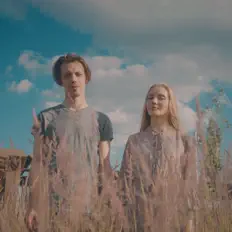 Ouve А в голове море, vê vídeos de música, lê a biografia, vê as datas da digressão e muito mais!