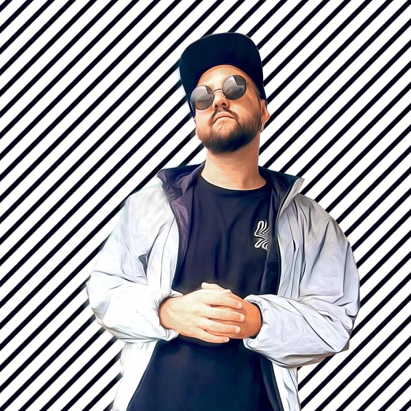 Valy Mo's avatar