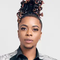 Dengarkan Thee Artiist Makiiba, tonton video musik, baca bio, lihat tanggal tur & lainnya!