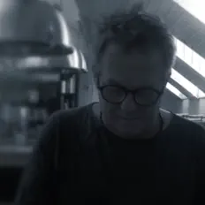 收听 Peter Ries、观看音乐视频、阅读小传、查看巡演日期等 ！