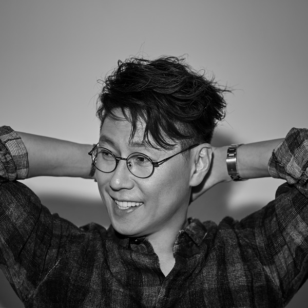 Yoon Jong Shin's avatar