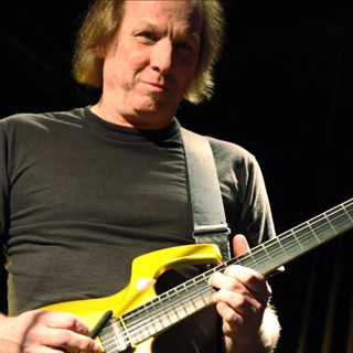 Adrian Belew