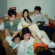 Escucha a JuanKim Trio & Friends, mira videos musicales, lee su biografía, consulta las fechas de las gira y más.