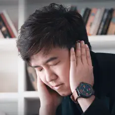คิงส์ ชนาวิทย์を聴いたり、ミュージックビデオを鑑賞したり、経歴やツアー日程などを確認したりしましょう！