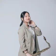 Escucha a Seo Bo-Kyung, mira videos musicales, lee su biografía, consulta las fechas de las gira y más.