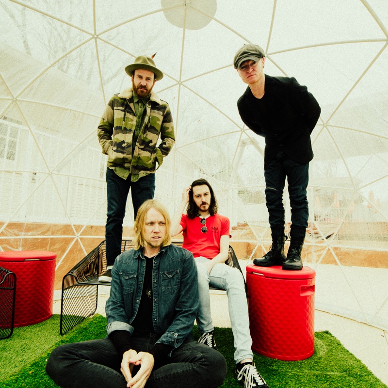 Lifehouse - Hanging By a Moment