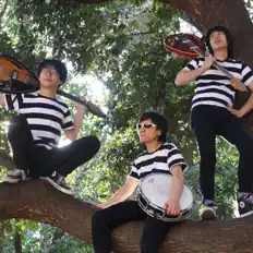 收听 The Fadeaways、观看音乐视频、阅读小传、查看巡演日期等 ！