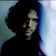 Escucha a Koda, mira videos musicales, lee su biografía, consulta las fechas de las gira y más.