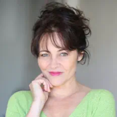 Listen to Angélique Magnan, watch music videos, read bio, see tour dates & more!