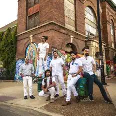 Listen to QUITAPENAS, watch music videos, read bio, see tour dates & more!