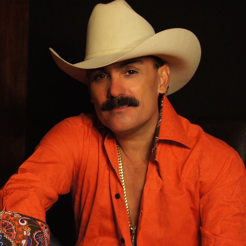 Song - Recostada En La Cama (Se Canso De Esperar) - El Chapo De Sinaloa