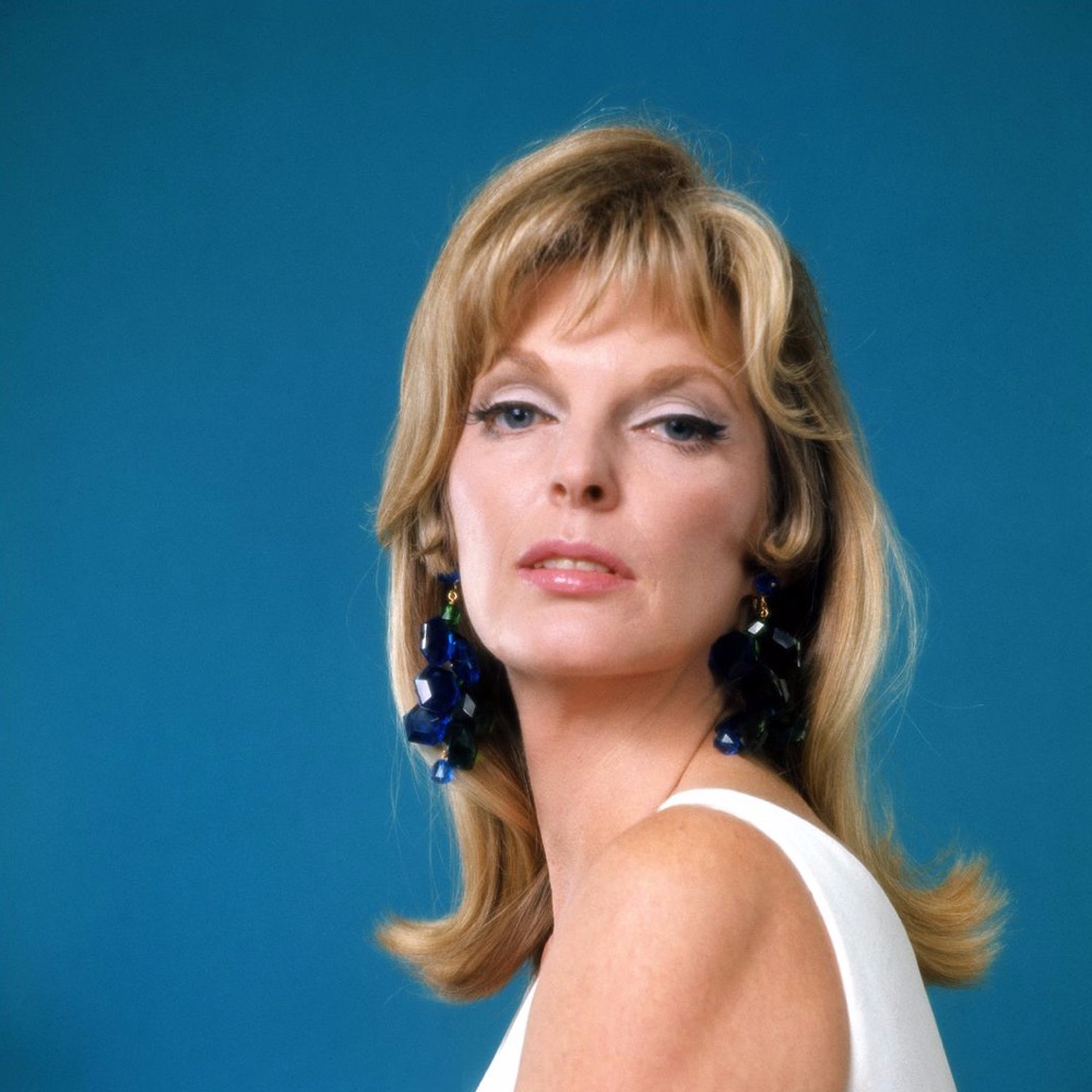 Фото Julie London