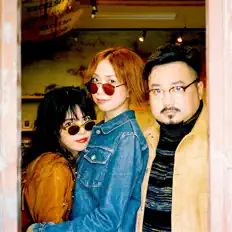Listen to DADARAY, watch music videos, read bio, see tour dates & more!