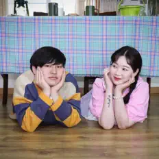 Yeonhee Dabangを聴いたり、ミュージックビデオを鑑賞したり、経歴やツアー日程などを確認したりしましょう！