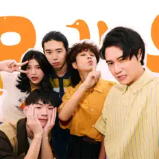 Poslechněte si interpreta RollingZoos, sledujte hudební videa, přečtěte si životopis, podívejte se na data turné a další informace.