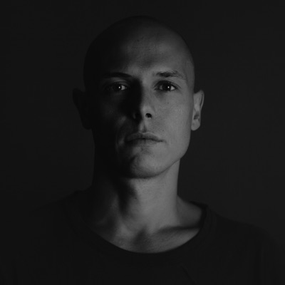 Hör dir Recondite an, schau dir Musikvideos an, lies die Biografie, finde Tourdaten und mehr!