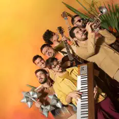 Escucha a Silibrina, mira vídeos musicales, lee la biografía, consulta fechas de giras y mucho más.