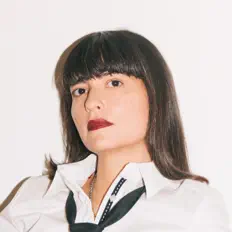 Ouve Tamar Aphek, vê vídeos de música, lê a biografia, vê as datas da digressão e muito mais!