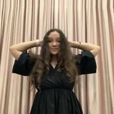 Écoutez Yulichka Mustafina, regardez des vidéoclips, lisez la biographie, consultez les dates de tournée et plus encore !