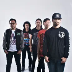 Listen to Hujan, watch music videos, read bio, see tour dates & more!