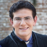 Padre Reginaldo Manzotti