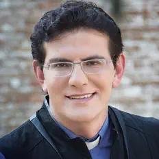 Listen to Padre Reginaldo Manzotti, watch music videos, read bio, see tour dates & more!