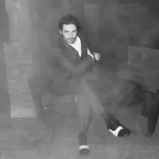 Ascolta Sacha Naigard, guarda video musicali, leggi la biografia, vedi le date del tour & altro!