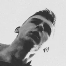 Listen to МОЛЬЬ, watch music videos, read bio, see tour dates & more!