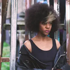 Listen to Gizelle Smith, watch music videos, read bio, see tour dates & more!