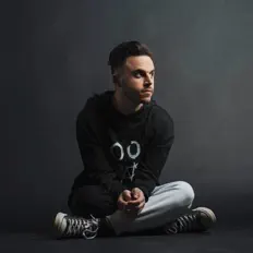 Listen to ELIRAZ, watch music videos, read bio, see tour dates & more!