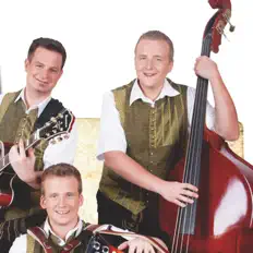 Listen to Die Pagger Buam, watch music videos, read bio, see tour dates & more!