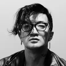 Ascolta Brian Lee, guarda video musicali, leggi la biografia, vedi le date del tour & altro!