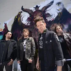Dengarkan Newsted, tonton video musik, baca bio, lihat tanggal tur & lainnya!