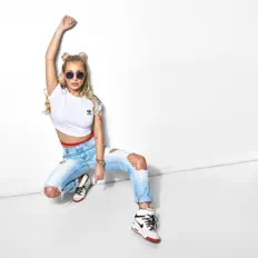 Listen to Carina Dahl, watch music videos, read bio, see tour dates & more!