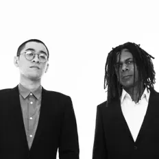 SPIICEを聴いたり、ミュージックビデオを鑑賞したり、経歴やツアー日程などを確認したりしましょう！