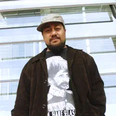 Listen to Che-Fu, watch music videos, read bio, see tour dates & more!