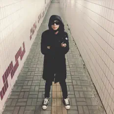 Escucha a Cruen, mira videos musicales, lee su biografía, consulta las fechas de las gira y más.