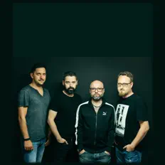 Listen to Omul Cu Sobolani, watch music videos, read bio, see tour dates & more!