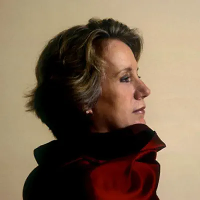 Listen to Elizabeth Wallfisch, watch music videos, read bio, see tour dates & more!